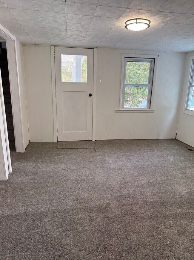 Foto del edificio - 157 S Laurel St