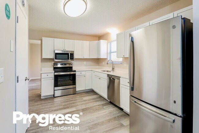 Foto del edificio - 2615 Copperwood Rd