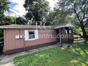 Building Photo - 1224 Marion St
