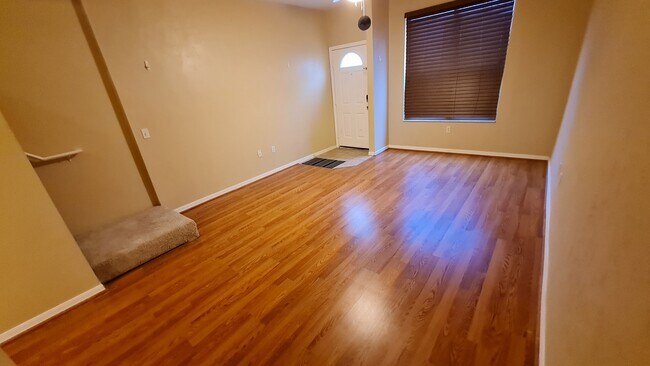 Foto del edificio - 3920 SW 20th Ave