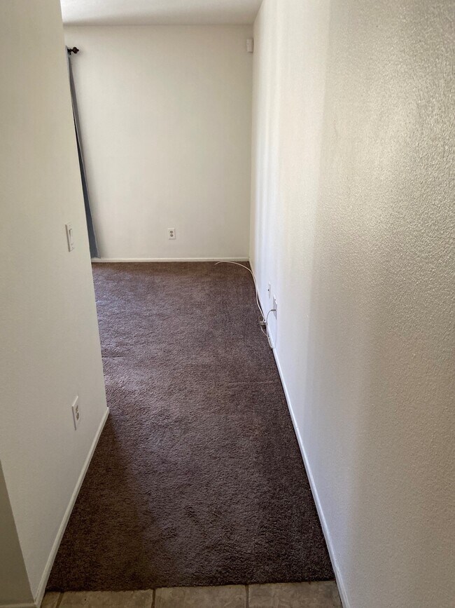 1136 W Blaine St Unit 203, Riverside, CA 92507 Apartments in Riverside, CA