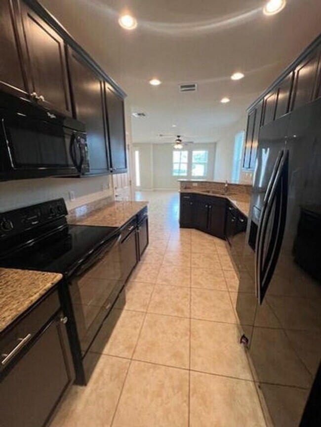 Foto del edificio - 1240 Turnbridge Dr