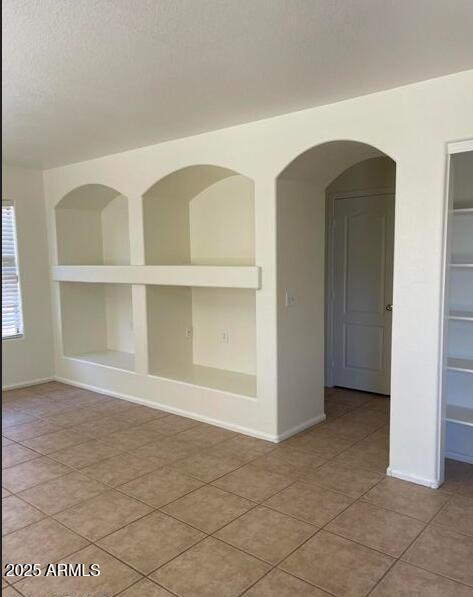Building Photo - 3613 E Potter Dr