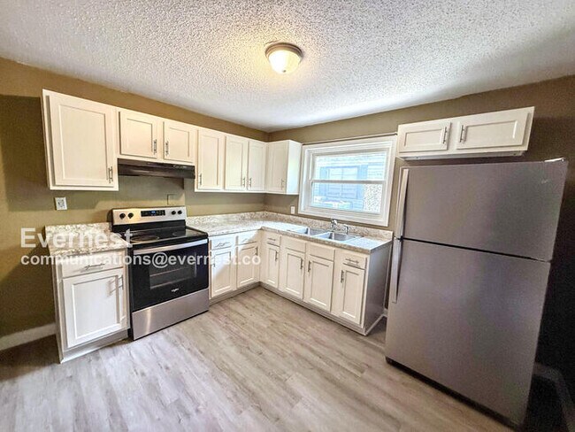 Foto del edificio - 109 22nd Ave W