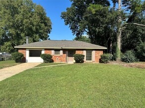 Building Photo - 113 Lori St