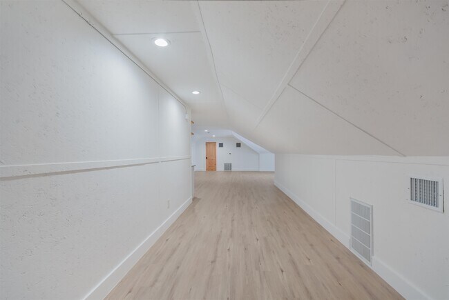 Foto del edificio - 15603 HWY 29