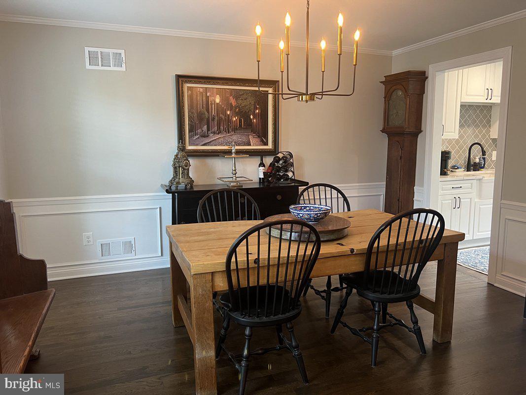 Foto principal - 3711 Riverwood Rd