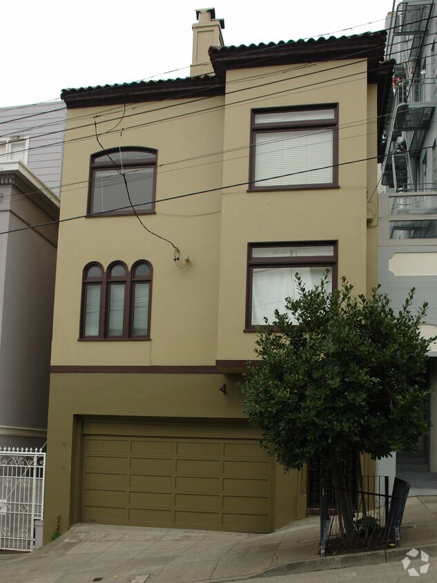Building Photo - 1077-1083 Filbert St