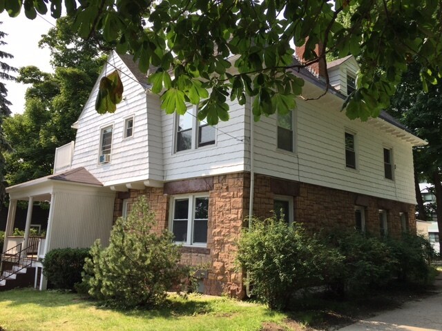 Foto del edificio - 16 Adams St