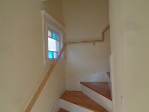 Building Photo - 36 Wilson Ave