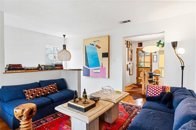 Foto del edificio - 1304 Kirkwood Rd