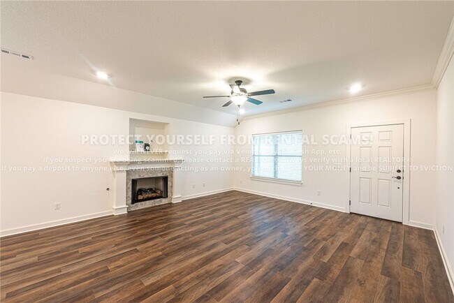 Building Photo - 220 S Nightfall Ave