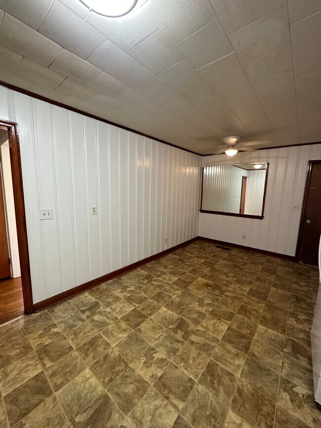 Foto del edificio - 3 Bedroom, 1.5 Bath Rental – Convenient Location