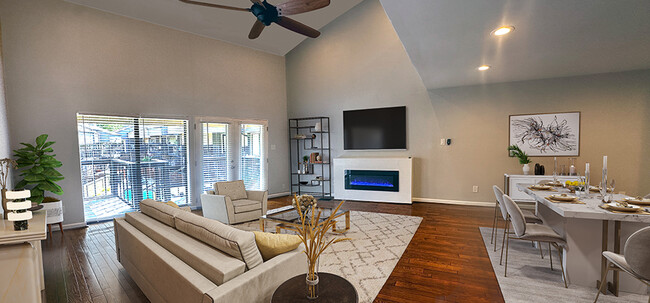 Living room - 8710 Park Ln