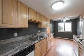 Building Photo - 29769 Farmbrook Villa Ln