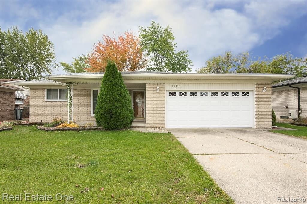 Foto principal - 43077 Avon Rd