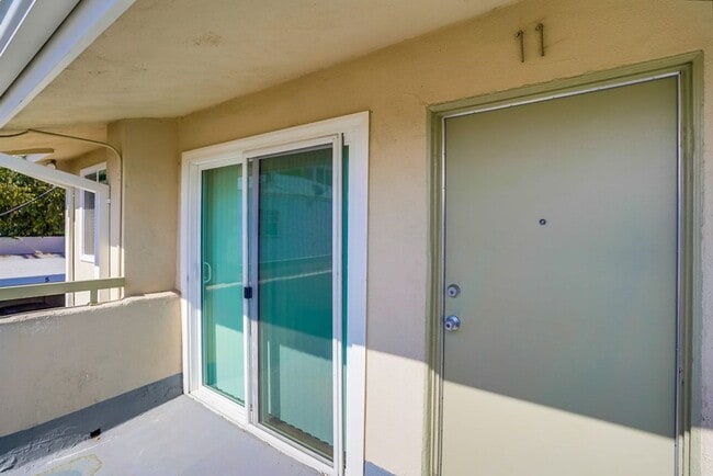 Building Photo - 6117 11th Ave