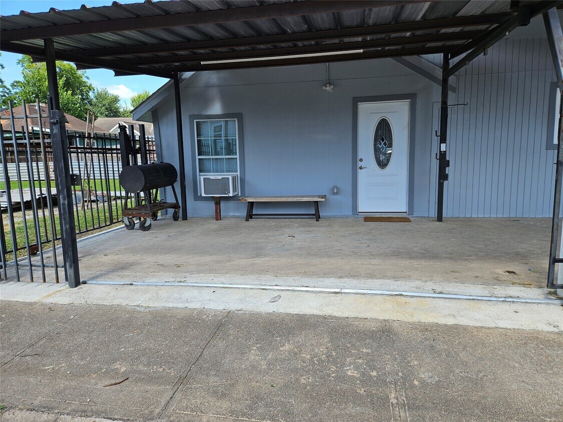 Foto principal - 6940 Hemlock St