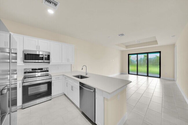 Building Photo - 2036 Andalusia Blvd