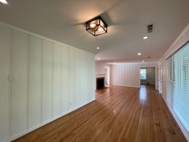 Building Photo - Lafayette home, great location!