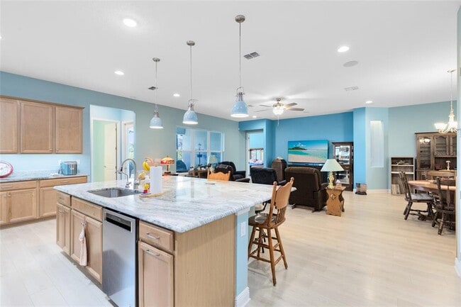 Foto del edificio - 16377 Orange Seed Ln