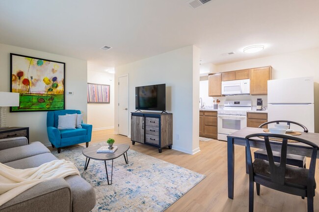 Living Room - 907 Trifecta on Red Mile