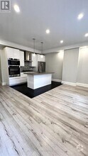Building Photo - 118 Bellevue Ave