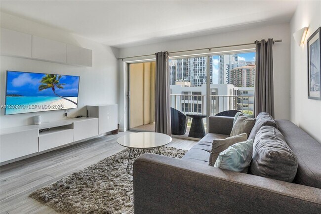 Building Photo - 200 178th Dr