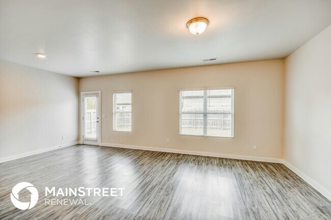 Building Photo - 5735 Cheshire Cove Cir