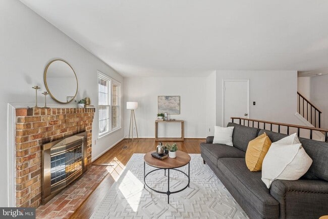 Building Photo - 7801 Byrds Nest Pass