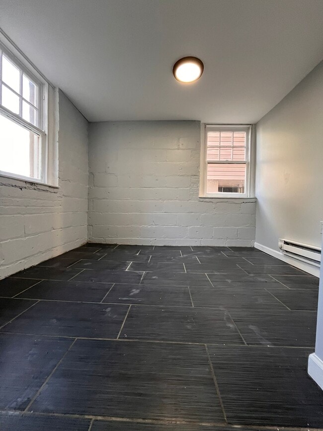 Foto del edificio - 579 LIBERTY Ave