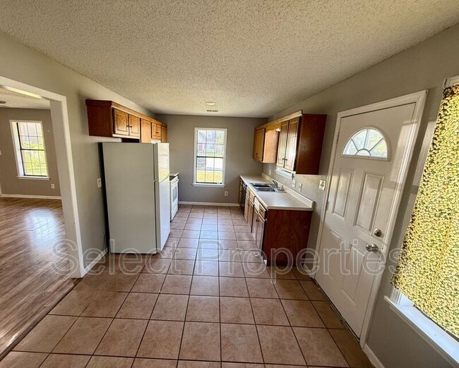 Building Photo - 2516 Glenn Pl