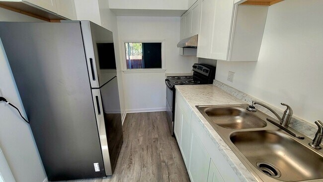 Foto del edificio - 2619 Wayside Dr