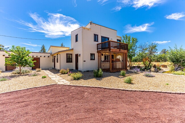 Building Photo - 4455 NE Vaughn Ave