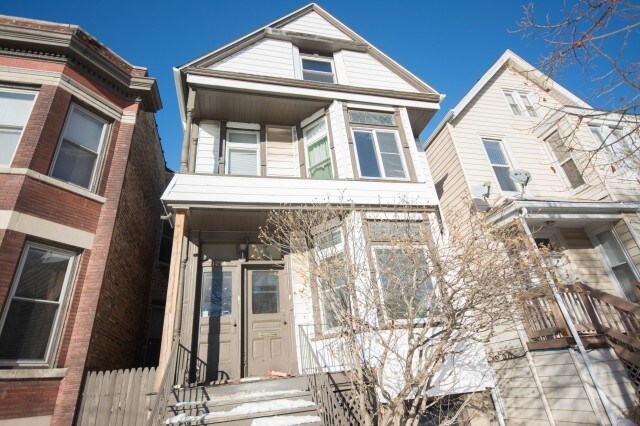 Foto principal - 1754 W School St