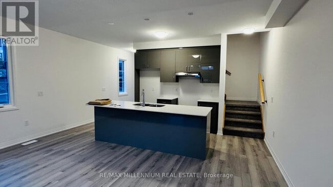 Building Photo - 474 Provident Wy