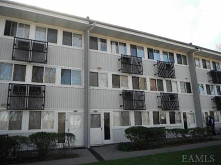 Primary Photo - Wyndover Woods Apartments
