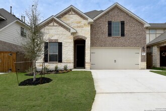 Building Photo - 9007 Shady Mountain