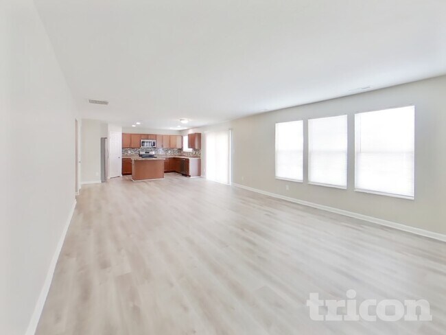 Building Photo - 2524 Solidago Dr