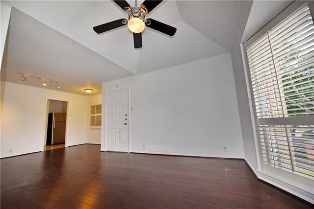 Building Photo - 4818 Cole Ave