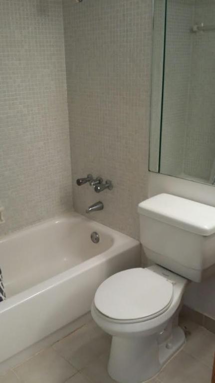 Building Photo - 207 Tropic Isle Dr