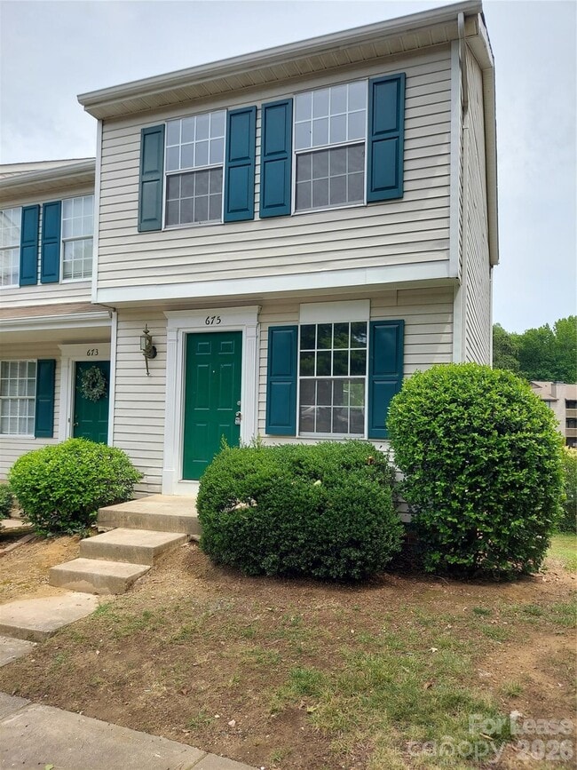 Building Photo - 675 Lex Dr