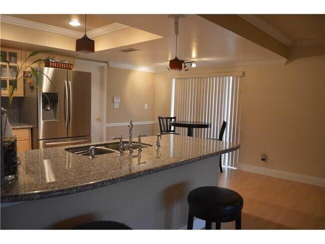 Foto del edificio - 6510 NW 89th Ave