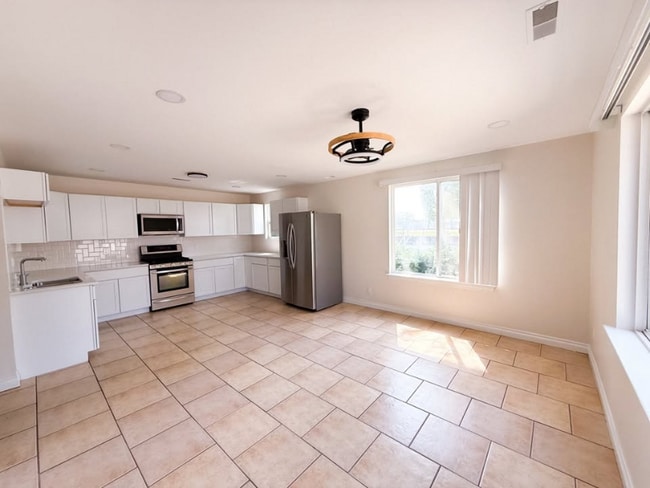 Building Photo - 134 Eckfield Dr