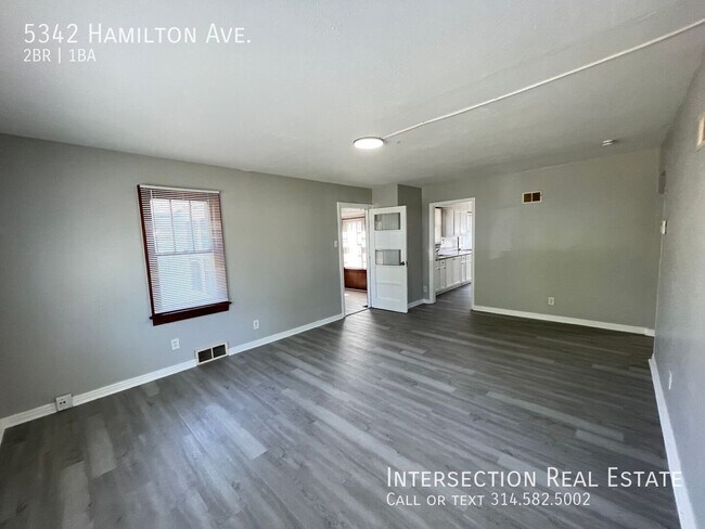 Foto del edificio - 5342 Hamilton Ave