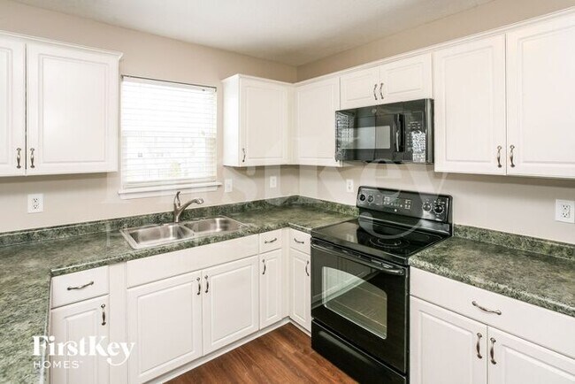 Foto del edificio - 3144 Woodhaven Way