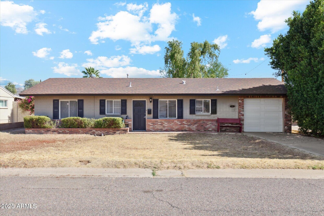 Primary Photo - 6031 N 17th St