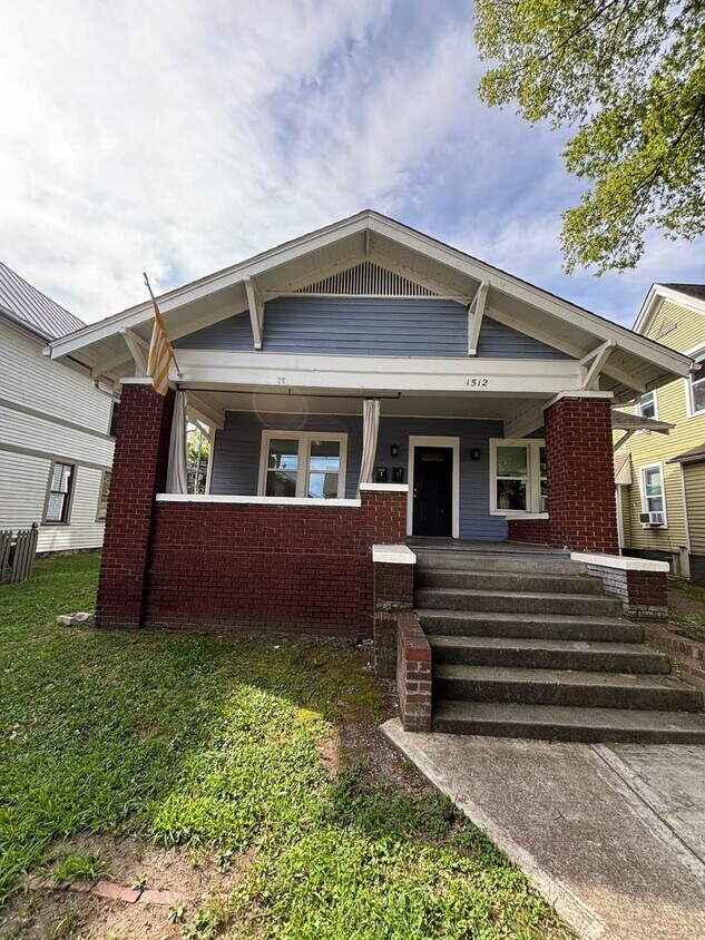 Primary Photo - 1512 Highland Ave
