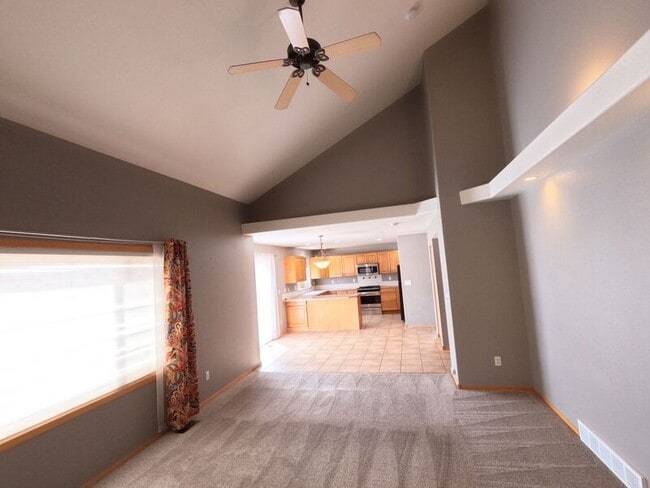 Building Photo - 1427 Painted Desert Ct