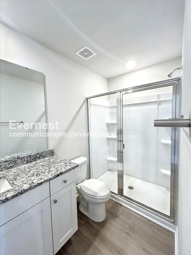 Foto del edificio - 2156 Willow Gln Dr